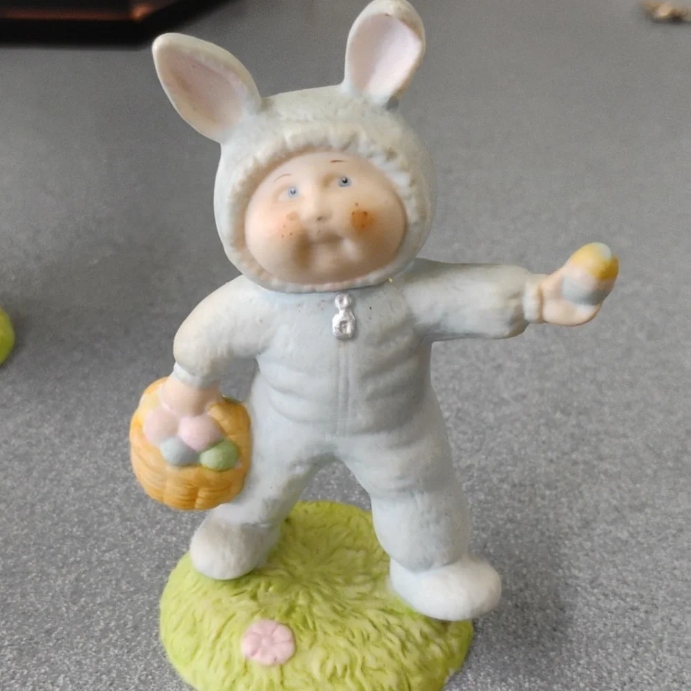 Vintage Cabbage Patch Kids Porcelain Figurines - Picture 6 of 6